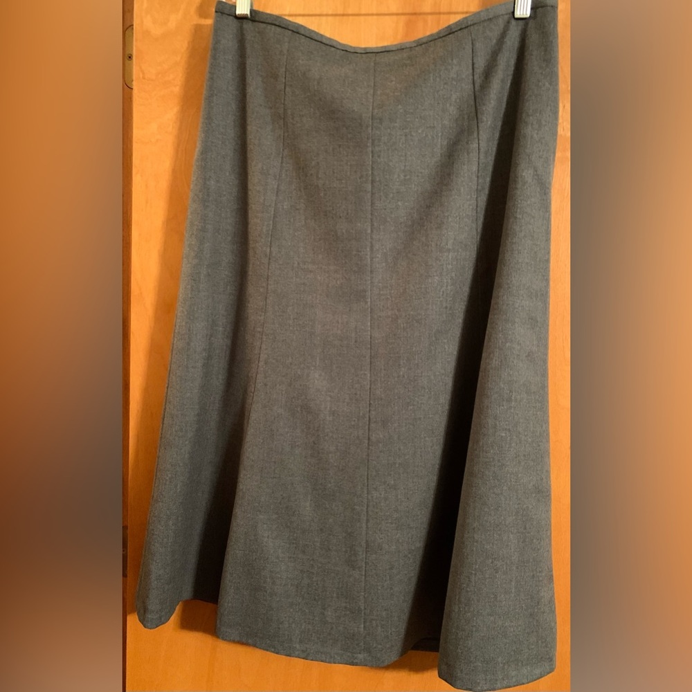 Italian flannel A-line Talbots skirt; fully lined; Size:12; Grey; Soft texture